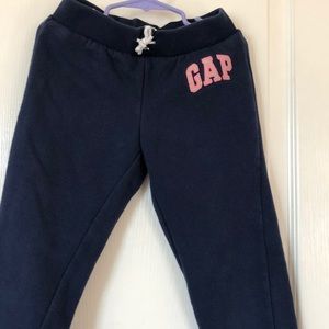 GAP sweatpants
